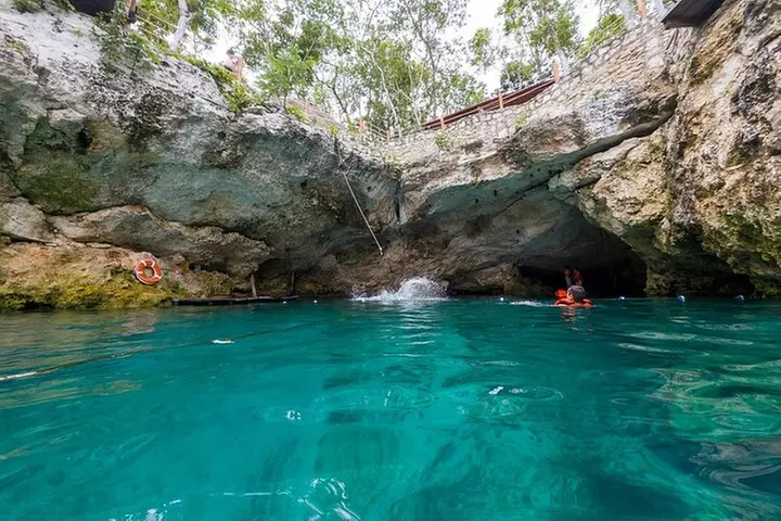 4 Places in 1 Day: Coba, Tulum, Playa del Carmen and Cenote