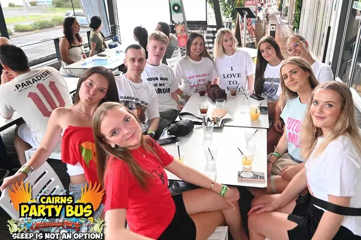 Cairns Party Bus Pub Crawl Night Out Experience - Primary Image