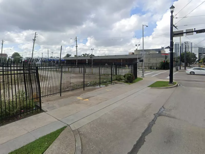 Parking at 2017 Main St. Lot