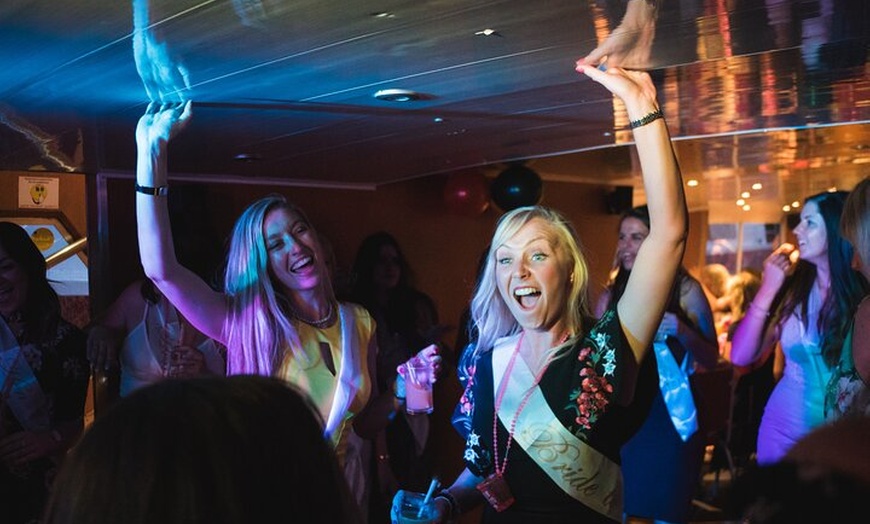 Image 4: Boat Party Experience with DJ & Drinks in York