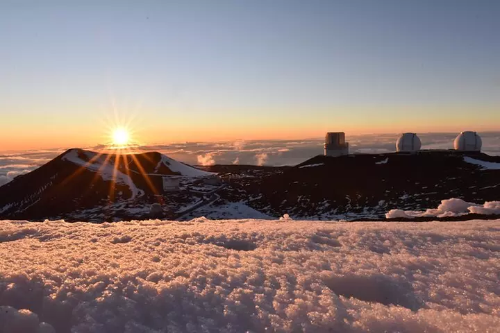 Mauna Kea Summit Tour with Free Night Star Photo