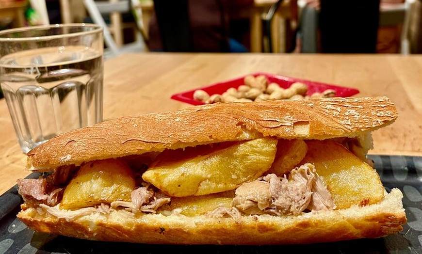 Image 9: Valencia Centre Tour gastronómico con 9+ degustaciones de exquisite...