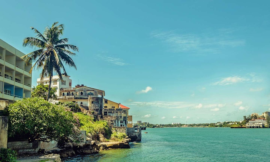 Image 15: ✈ KENYA | Mombasa - Réserves naturelles et plage au Kenya 3*, 10 no...