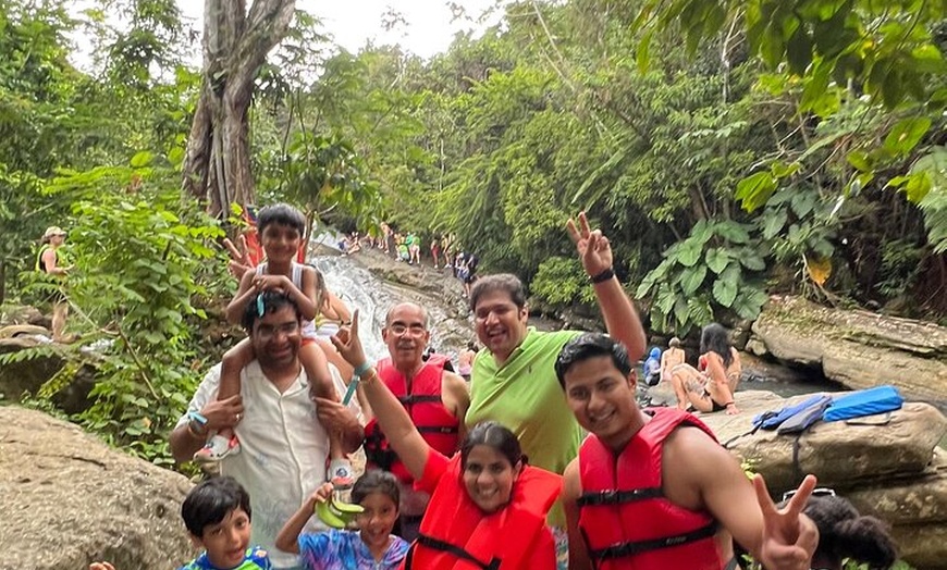 Image 2: Waterfalls and Lazy River El yunque and Old San Juan