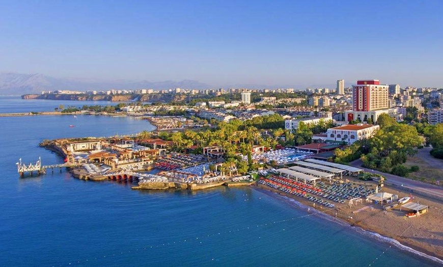 Image 2: ✈ ADALIA E DINTORNI | Lara - Club Hotel Sera 5* - Club