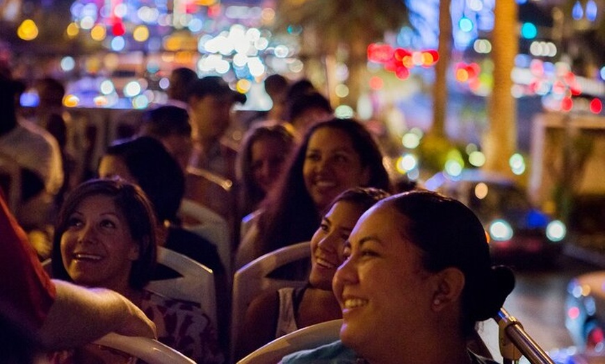 Image 4: Sydney: 90-Minute Panoramic Big Bus Night Tour
