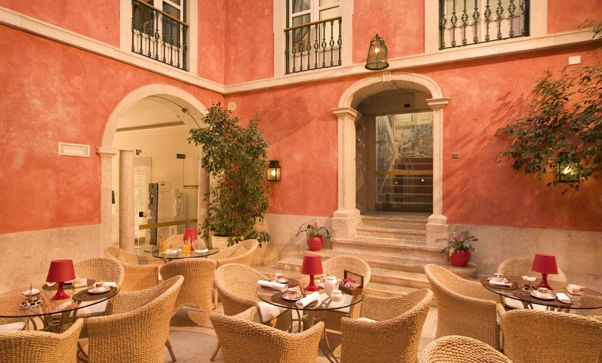 Image 9: ✈ PORTUGAL | Lisbonne - Real Palácio 5* - Premium