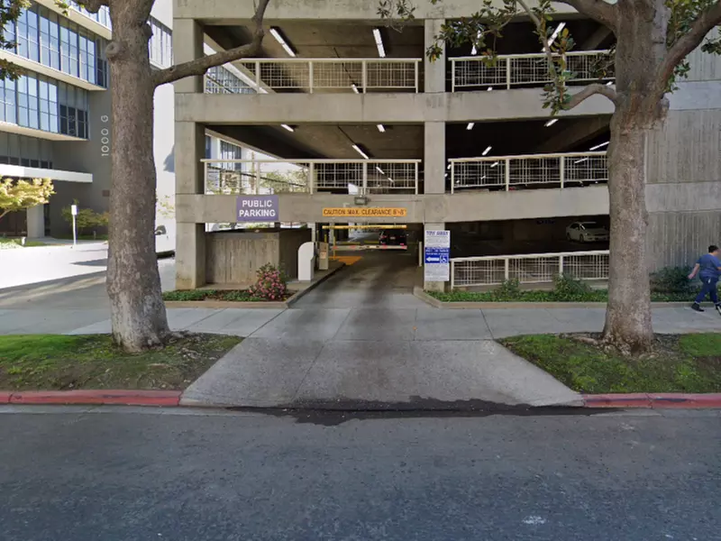 Parking at 1000 G St. Garage
