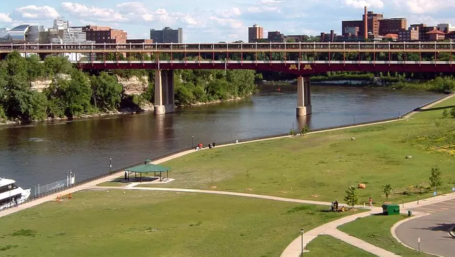 Mississippi River Sightseeing Cruise at Bohemian Flats Port - Second Medium