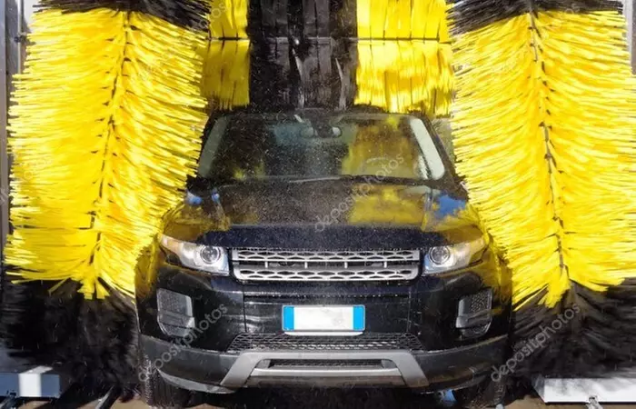 $18.50 For A Royal Treatment Car Wash (Reg. $37)