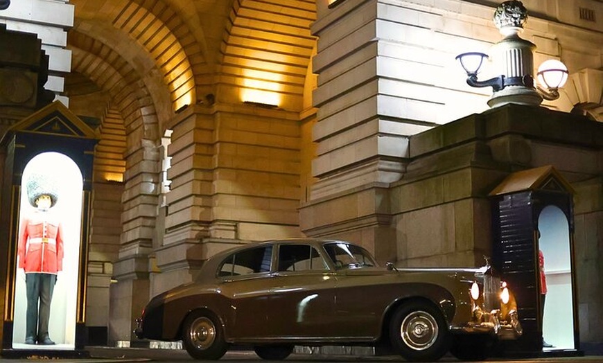 Image 6: London Tour in a Vintage Rolls Royce