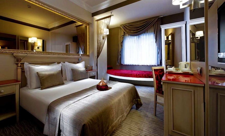 Image 3: ✈ TURKIJE | Istanbul - Yasmak Sultan 4*, 2 nachten - Stadscentrum