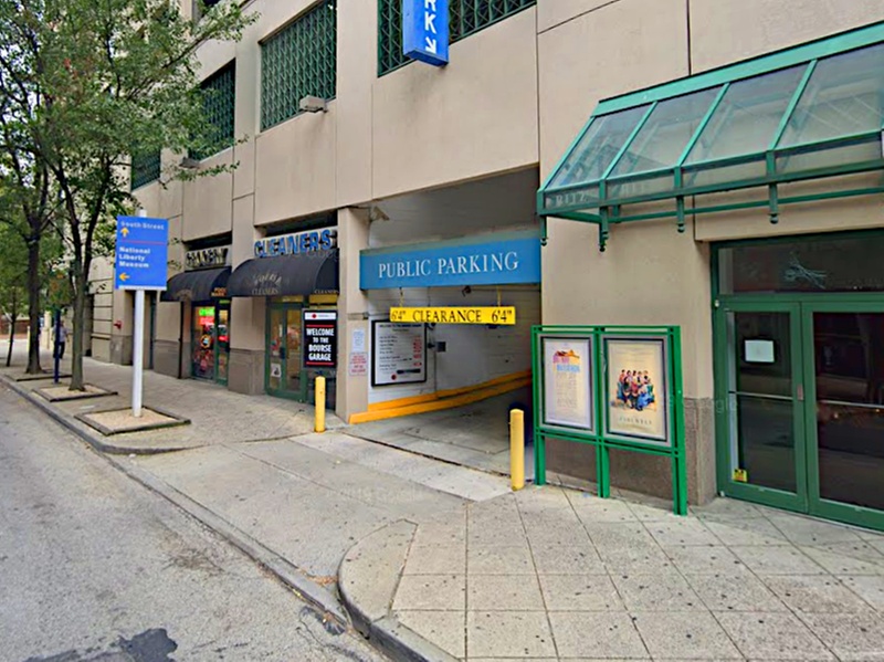 Parking at Bourse Garage