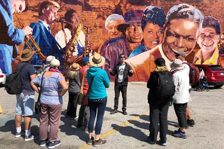 Hollywood: the Real Walking Tour