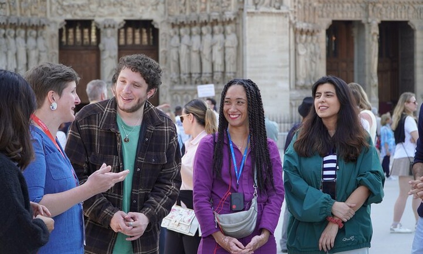 Image 5: Visite guidée en petit groupe de la cathédrale Notre-Dame avec entr...