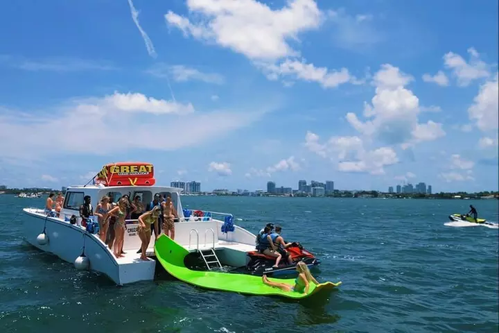 3 Hours Ultimate Watersports Excursion in Miami