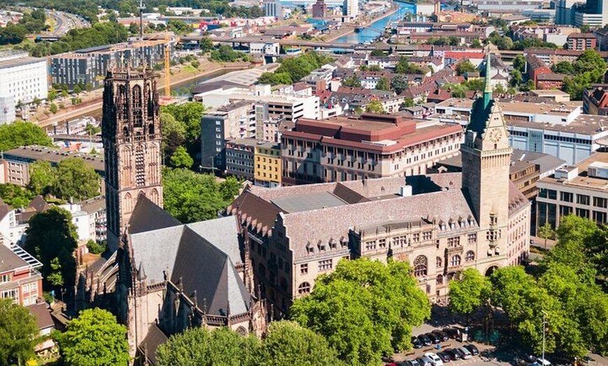 Image 2: Duisburg in 60 Minuten mit einem Einheimischen erkunden