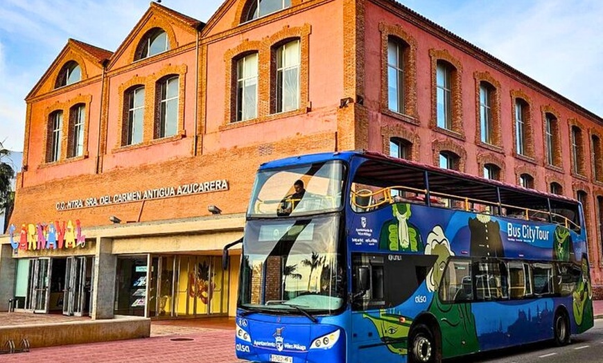 Image 3: Bus Turístico Vélez Málaga a Torre del Mar