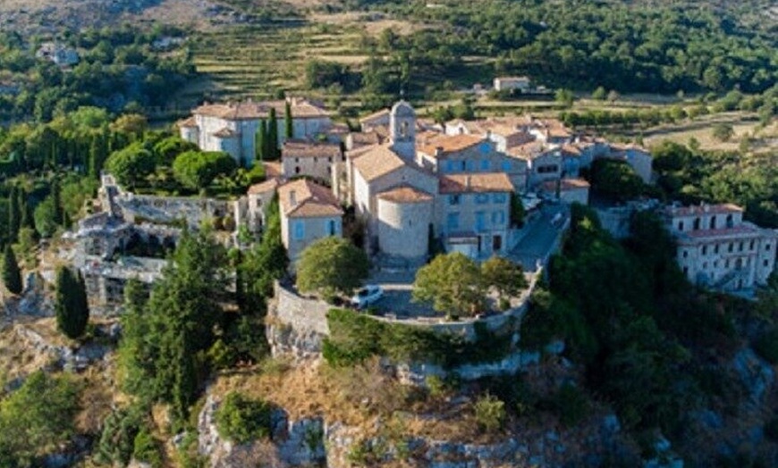 Image 5: Villages médiévaux pas loin de Nice dans la Côte d'Azur France