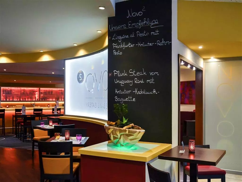 ✈ NIEMCY | Frankfurt - Novotel Frankfurt City 4*, 2 nocy - City break