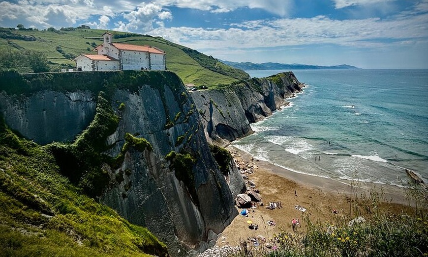 Image 11: Explorez Biarritz: Visite privée de 3 jours en minivan