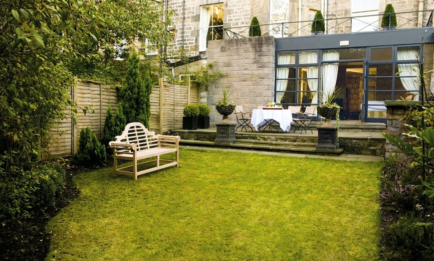 Image 5: ✈ ECOSSE | Edimbourg - Nira Caledonia 4* - City break
