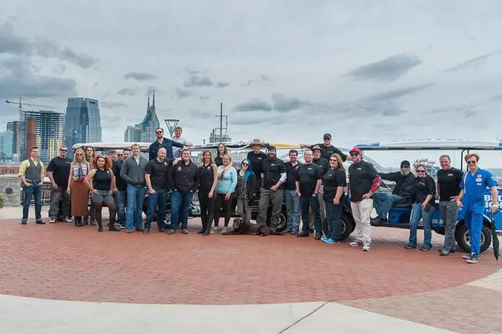 Explore the City of Nashville Sightseeing Tour by Golf Cart