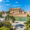 Image 5: Palma de Mallorca Tour Privado con Entrada rápida a la Catedral