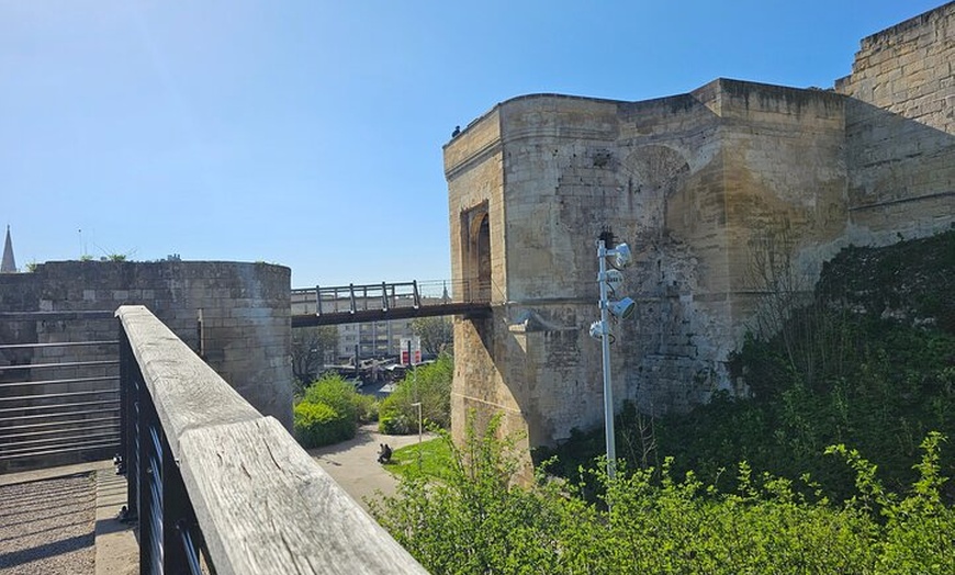 Image 1: Visite à Pied de Caen Spécial Millénaire