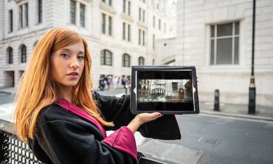 Image 13: Adult-Only Harry Potter London Tour with Cocktails