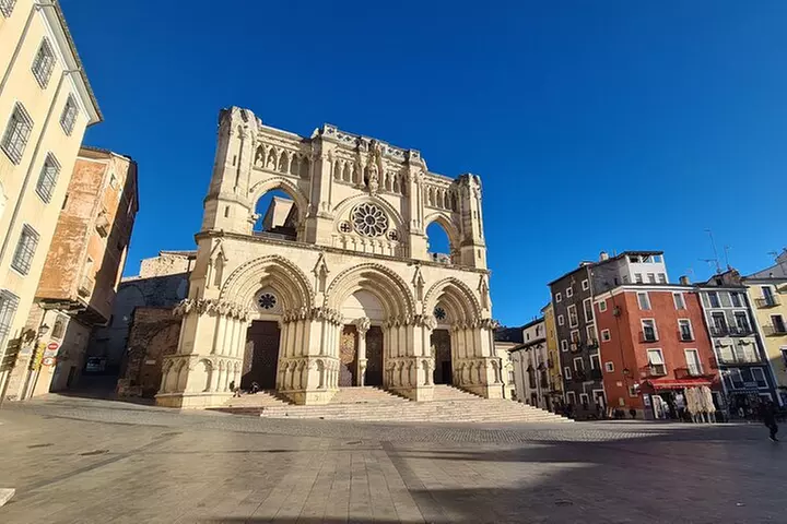 Tour PRIVADO a Cuenca y Ciudad Encantada desde Madrid - Image 4