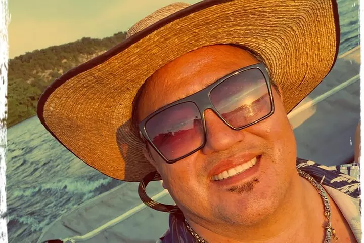 Lake Austin Party Cove Experience