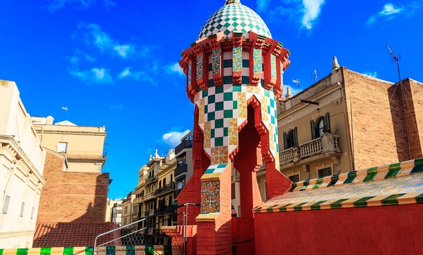 Image 2: Entrada a la Casa Vicens de Barcelona Gaudí