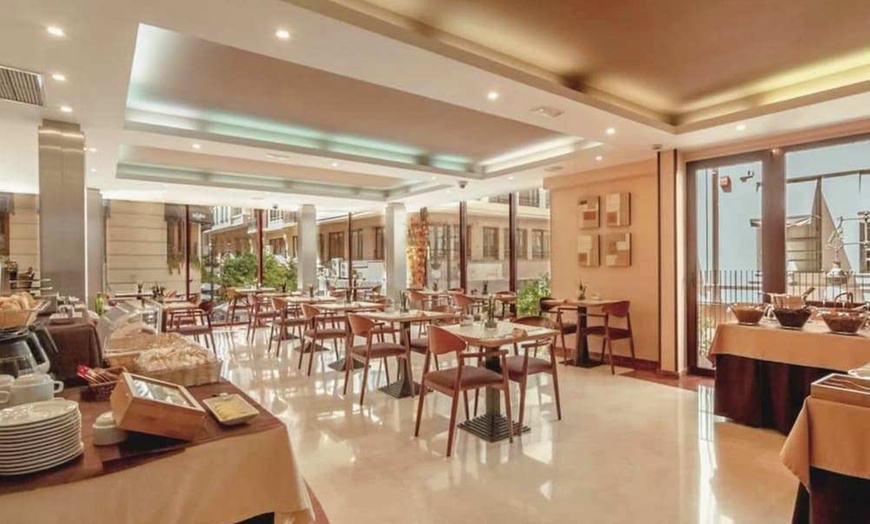 Image 13: ✈ SPAGNA | Valenza - Hotel RH Sorolla Centro 3* - City break
