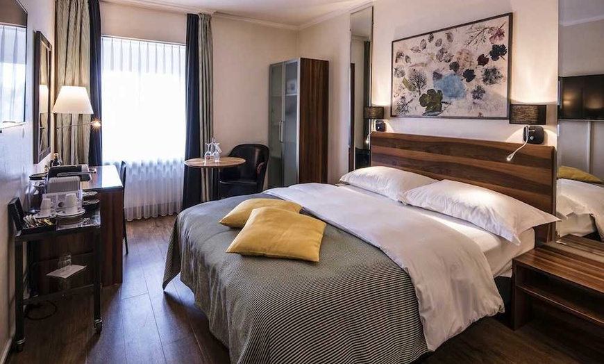 Image 6: ✈ SUISSE | Zurich - Central Plaza 4*, 1 nuit