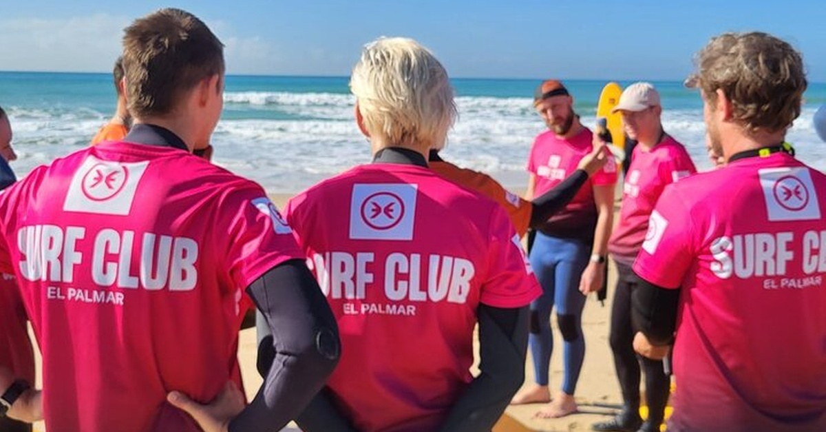 Clases de surf en El Palmar para todos los niveles