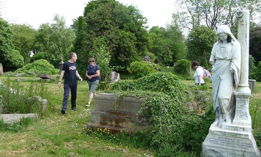 Image 12: Southern Necropolis Tour with the Happy Reaper