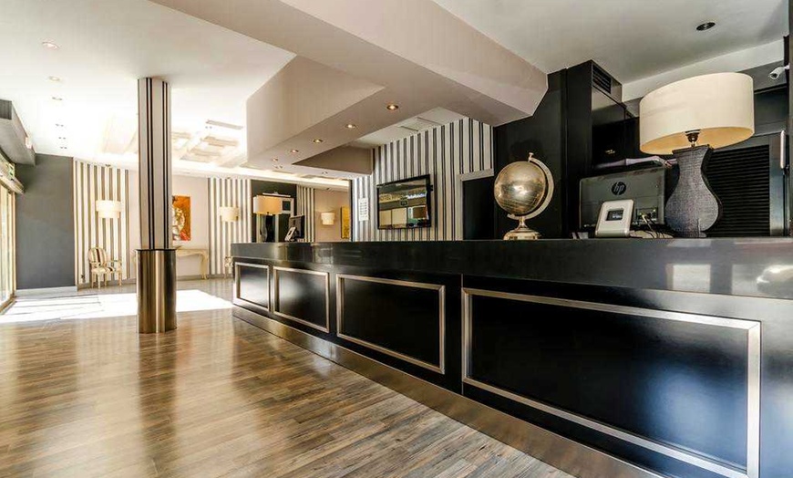 Image 4: ✈ SPANJE | Sevilla - Hotel Virgen de los Reyes 3*, 2 nachten - City...