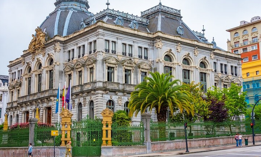 Image 6: Visita Privada Centro Histórico y Catedral de Oviedo con entradas