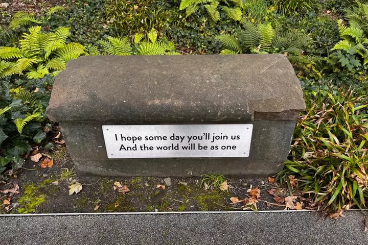 Private Liverpool Beatles Tour - Casbah Club (Blue Badge Guide)