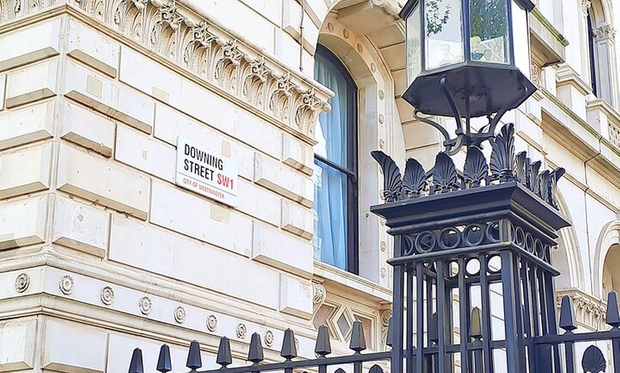 Image 16: London Special Twenty Sights One Tour