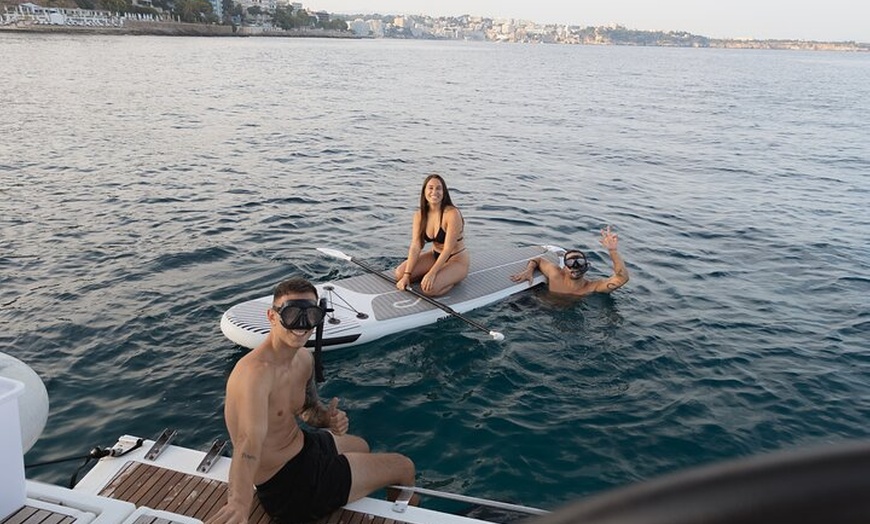 Image 19: Excursión privada en Yate a vela al atardecer