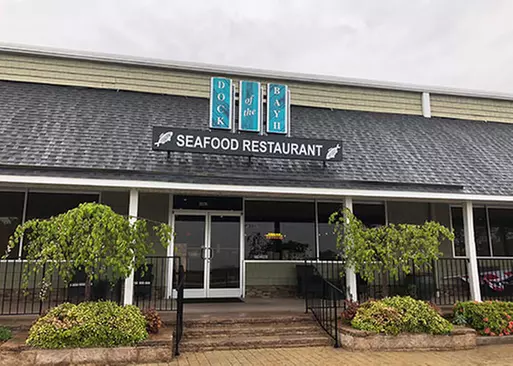 5% Cash Back at Dock of the Bay Seafood Resta...