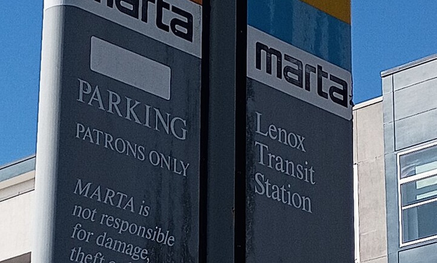 Image 4: Peachtree Street Tour (The Main Artery)