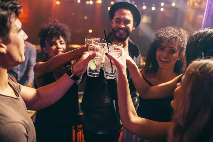 Las Vegas VIP Private Party Bus Club Crawl - Primary Image