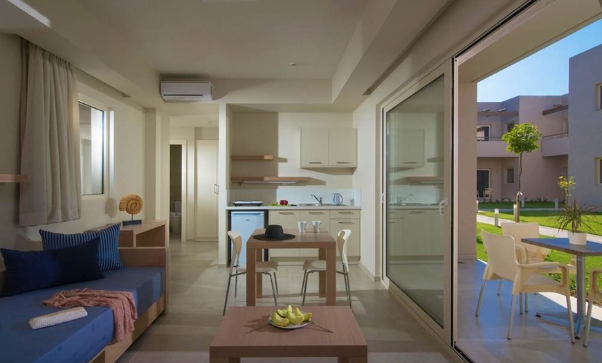 Image 4: ✈ CRETE | Gouves - Ourania Apartments Hotel 3*, 3 nights - Outdoor ...