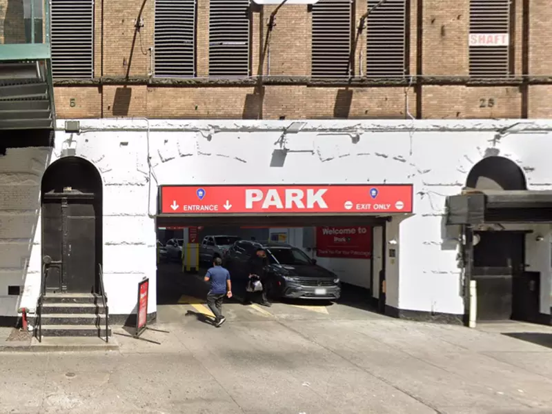 Parking at iPark - 259 West 47th Street Parking Corp. Garage