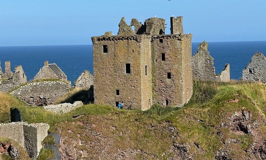 Image 2: Haunted Castles of Scotland Tour of Glamis and Dunnottar