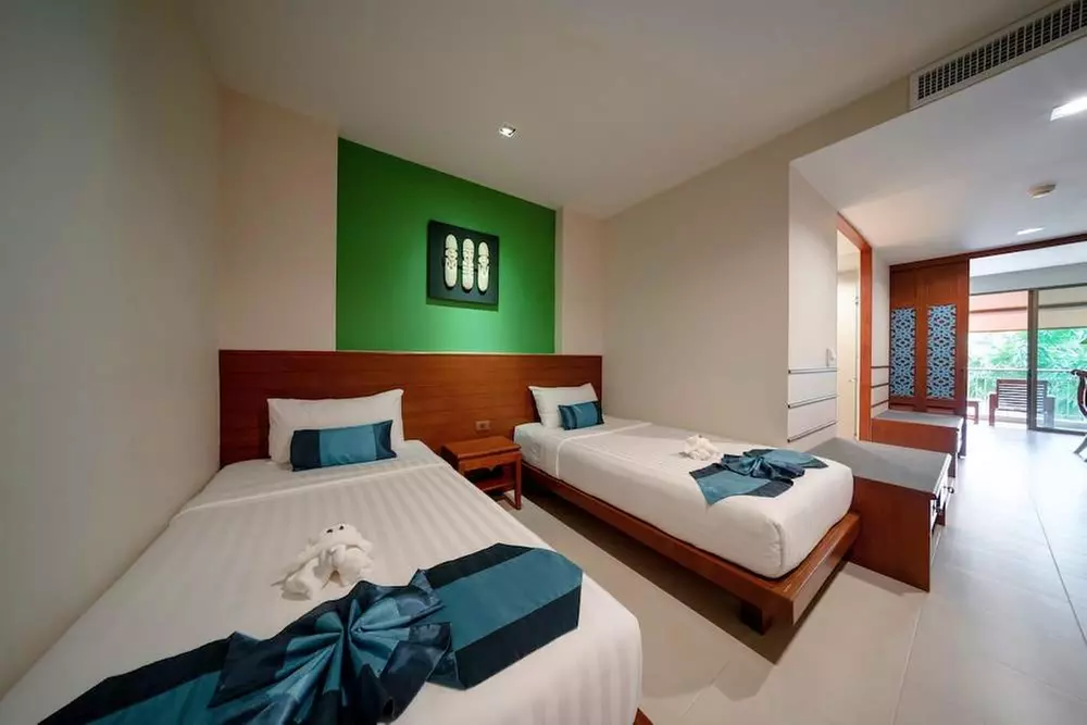 ✈ THAILANDIA DEL SUD | Phuket - Rawai Palm Beach Resort 4*, 5 notti...