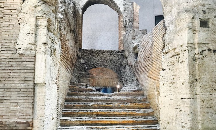 Image 3: Piazza Navona Underground Stadio di Domiziano